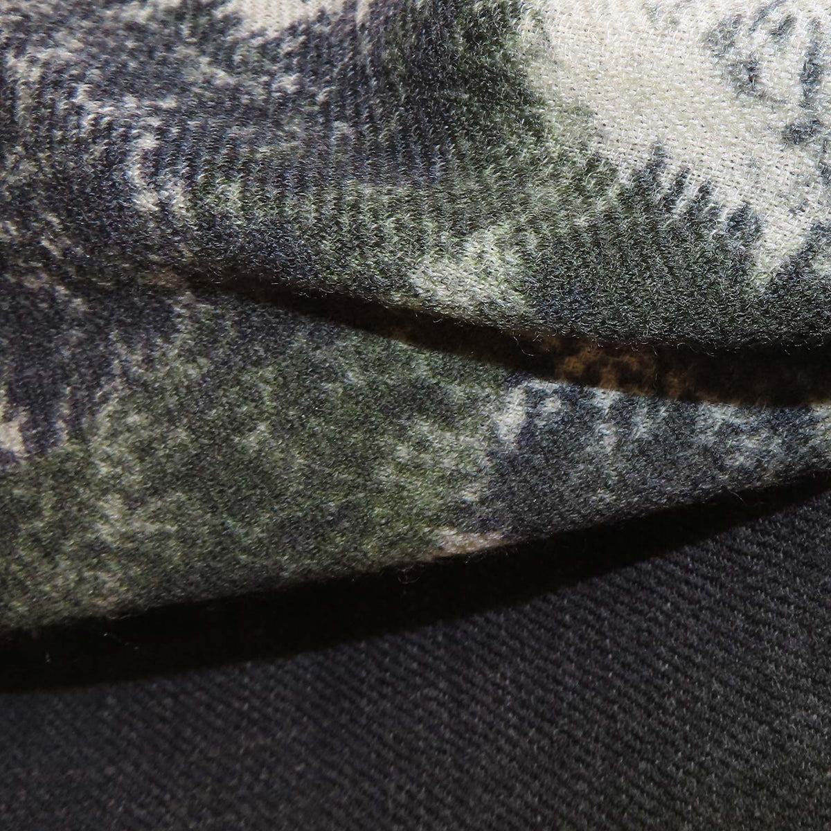 Wollschal Moderne Jagd- und Trachtendesigns