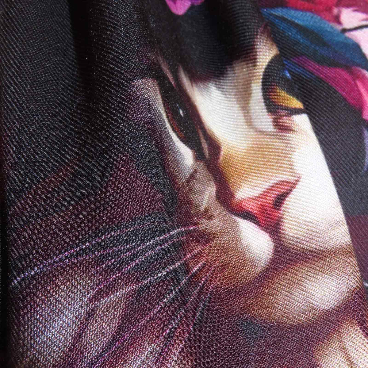 Modal-Schal "Cats with Hats"