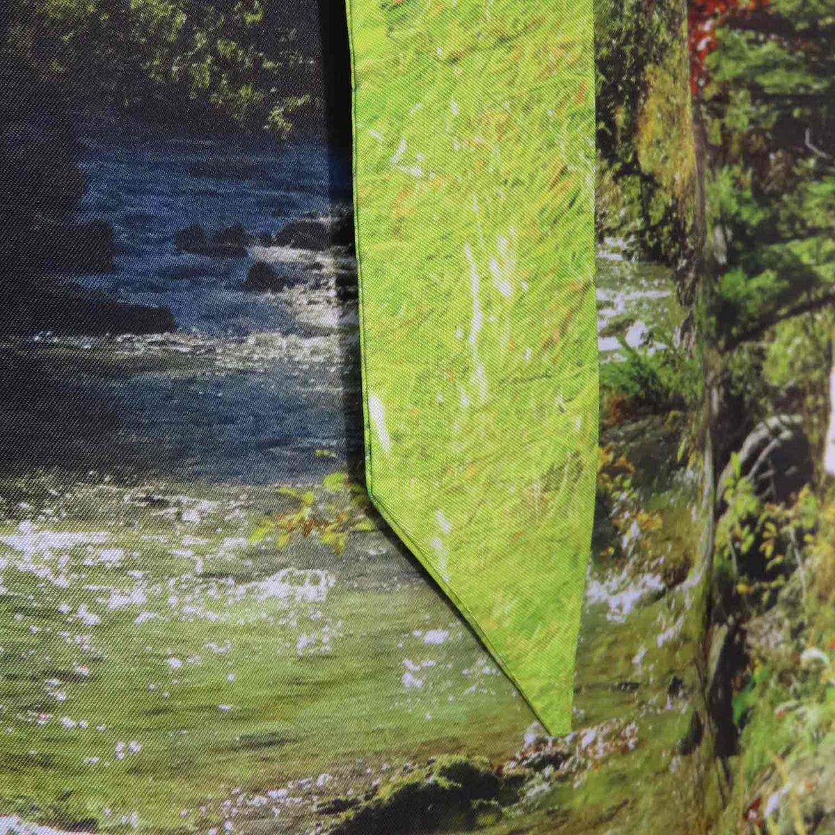 Dirndlschürze "Waldlichtung" bunt
