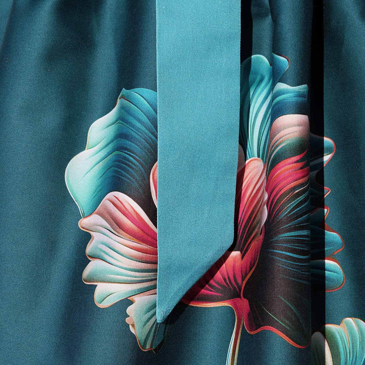 Dirndlschürze "Blütenfantasie"